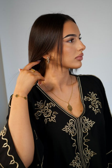 Collier " Je suis proche "