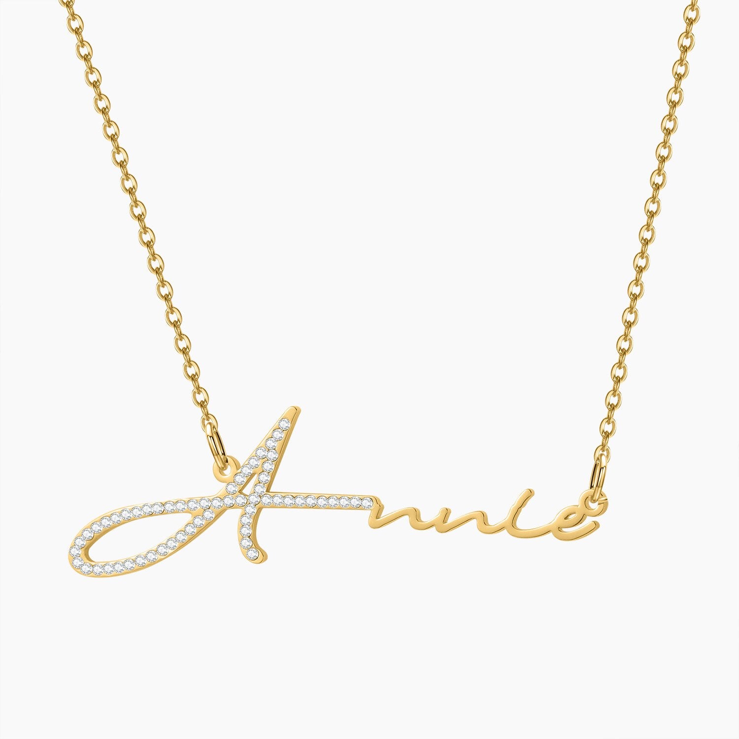 Collier avec nom en diamant