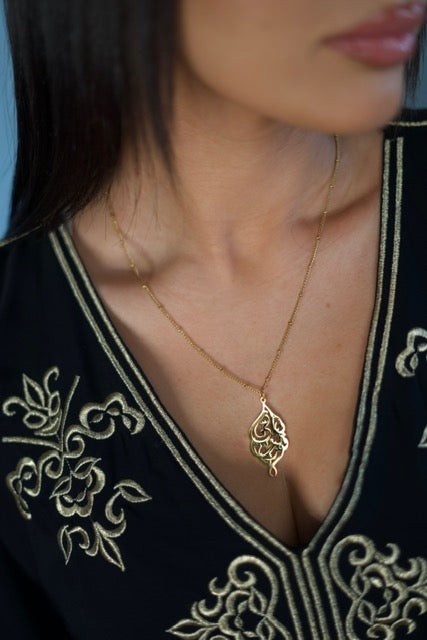 "I'm close" necklace