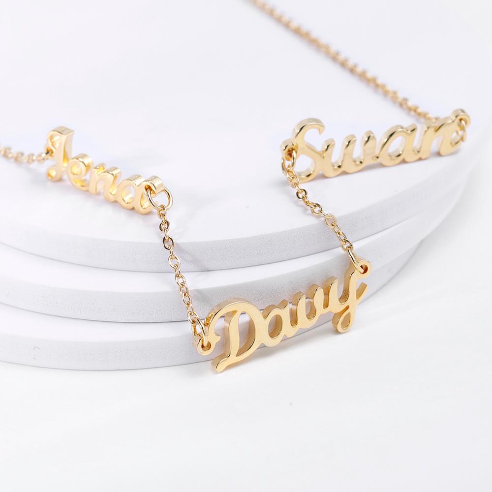 Collier personnalisé avec trois noms
